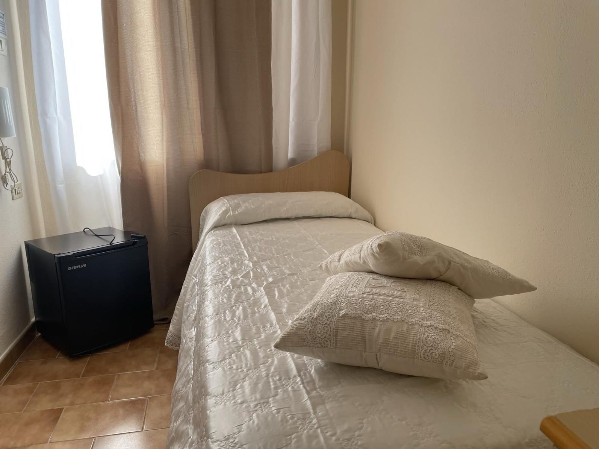 Hotel Park Jonio ستيكاتو الغرفة الصورة